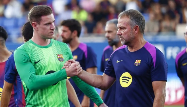 Ter Stegen mất vị trí thủ thành số 1 trong khung gỗ Barca.